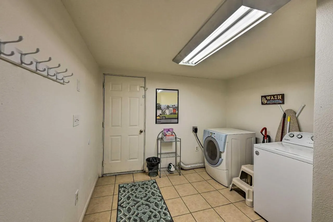 Vintage Las Vegas Oasis Less Than 3 Mi To The Strip! الولايات المتحدة الأمريكية